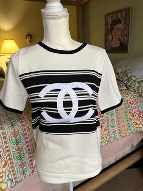 CHANEL Black and Cream Branded Knit Top